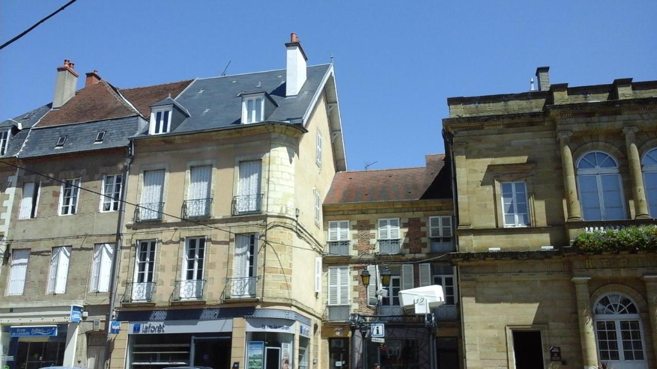 Un Air Moulinois Acomodação com café da manhã Moulins  Exterior foto